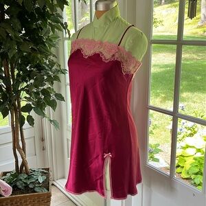 VICTORIA’S SECRET Burgundy with Pink Lace Slip